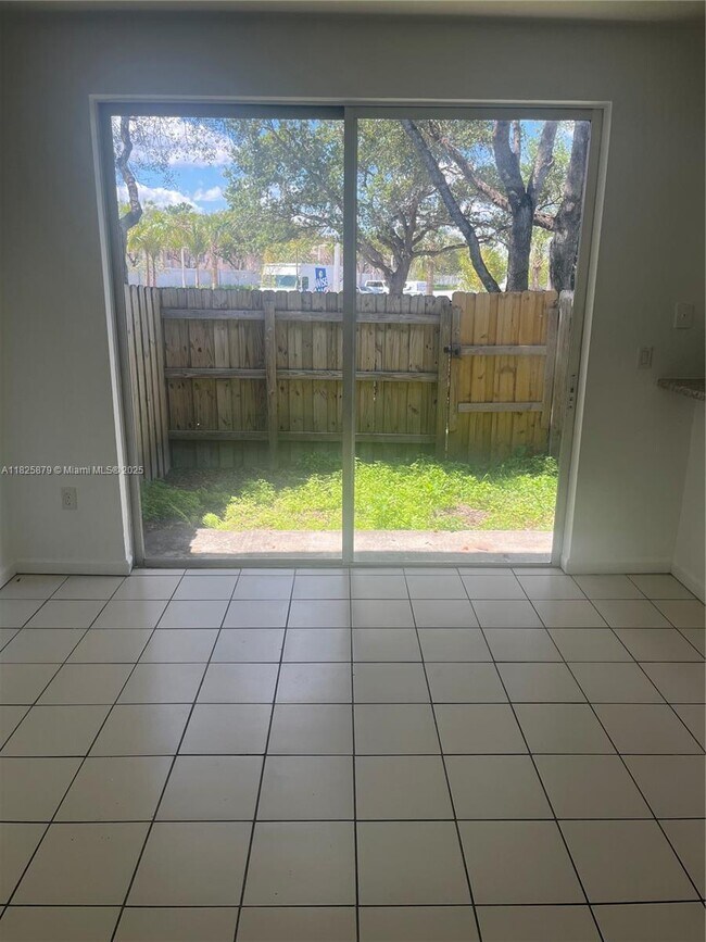 Foto del edificio - 2508 SE 14th Ave