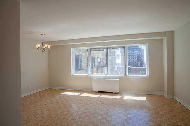 Photo du bâtiment - 4555 Av. Bonavista