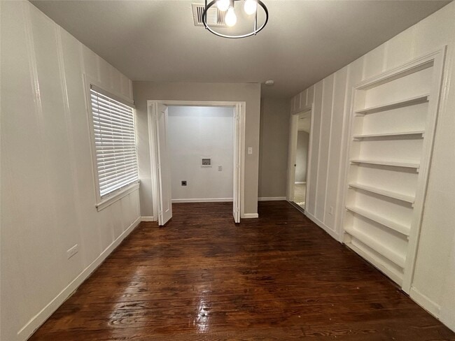 Foto del edificio - 1401 Austin St