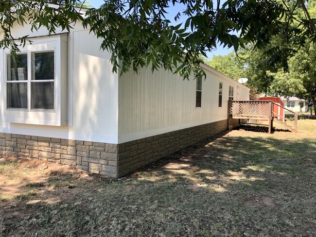 Foto del edificio - 310 NW 3rd, Lexington