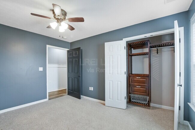 Foto del edificio - 697 Red Hill Rd