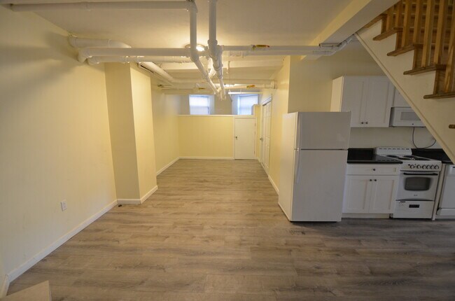 Building Photo - 74 Symphony Rd