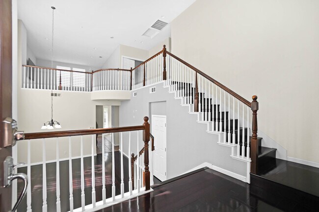 Building Photo - 6417 Everlasting Way