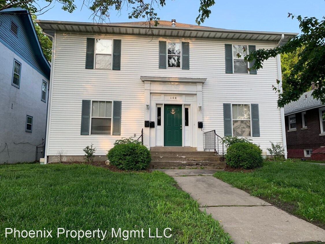 Foto principal - 108 S College Ave