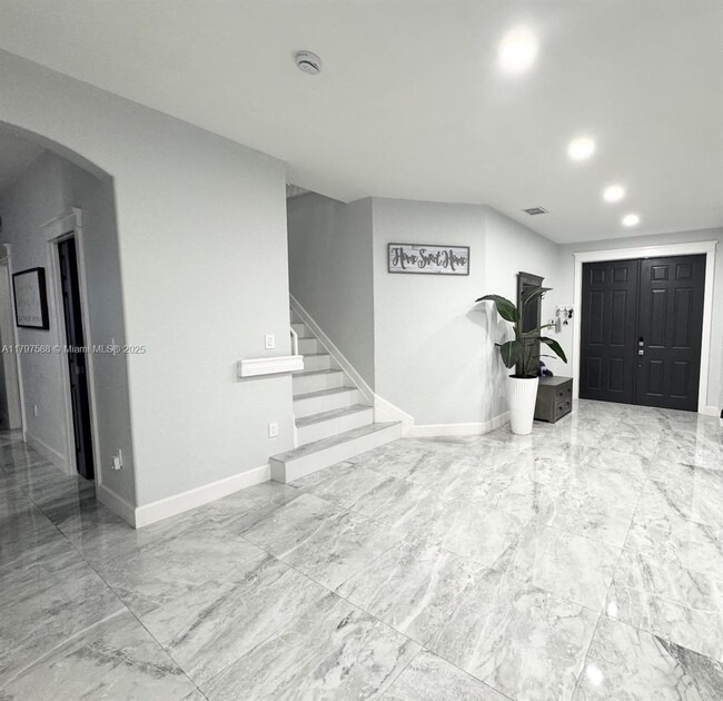 Building Photo - 11523 SW 137th Passage
