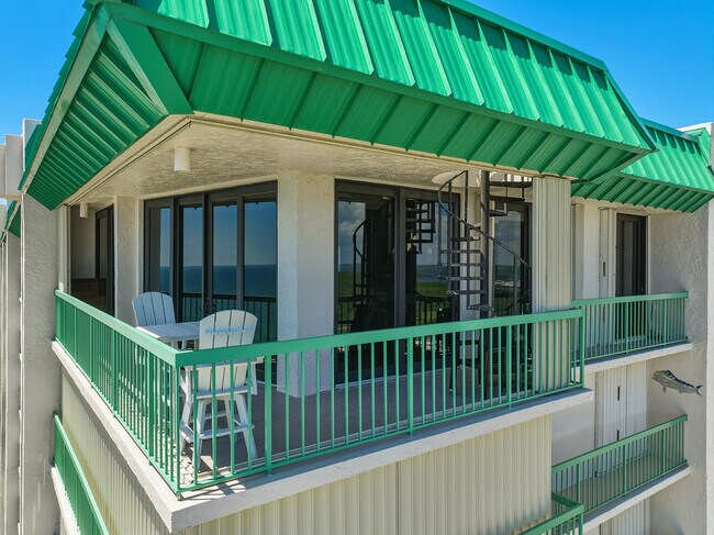Building Photo - 9900 S Ocean Dr