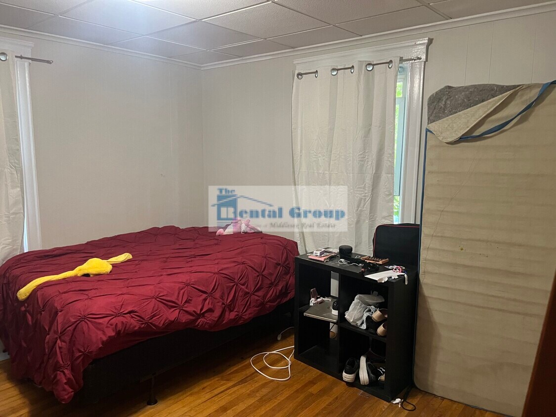 7 Lebanon St Unit 1, Winchester, MA 01890 Apartments in Winchester