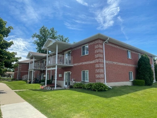 Photo du bâtiment - Wallaceburg Apartments