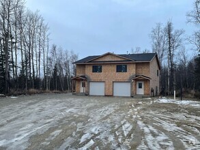 Building Photo - 2706 S Weeping Birch St