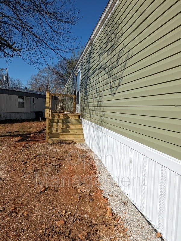 4950 W Farm Rd 156, Springfield, MO 65807 House Rental in Springfield, MO