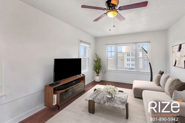 Building Photo - 521 S 500 E