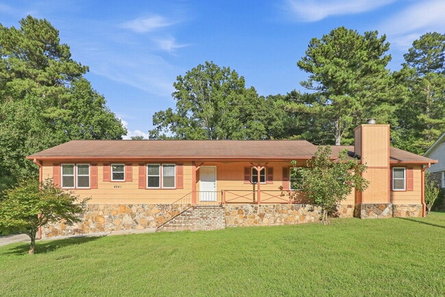 Building Photo - 4641 Flint Hill Rd SW
