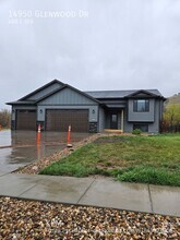 Building Photo - 14950 Glenwood Dr