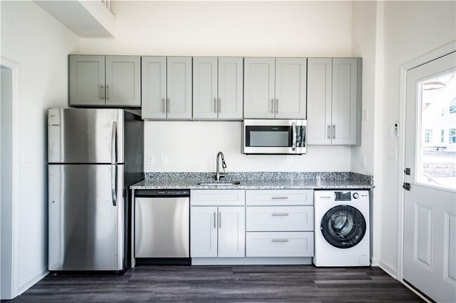 Foto del edificio - 1353 Finley St NE