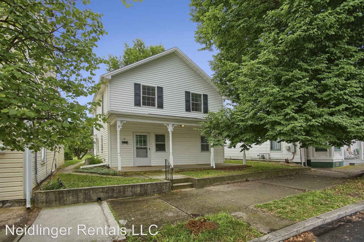 Primary Photo - 3 br, 2 bath House - 30 West Main Street