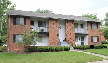 Building Photo - 170 E Clearview Ave