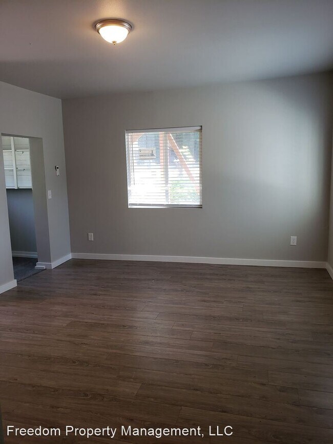 Foto del edificio - 151 NW Alder St