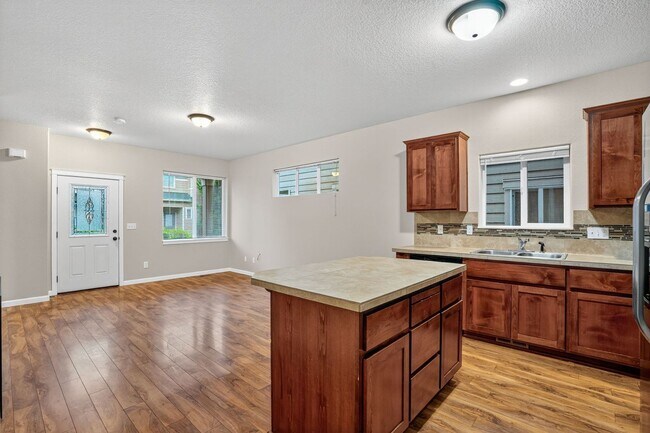 Foto del edificio - 2552 Carson Loop