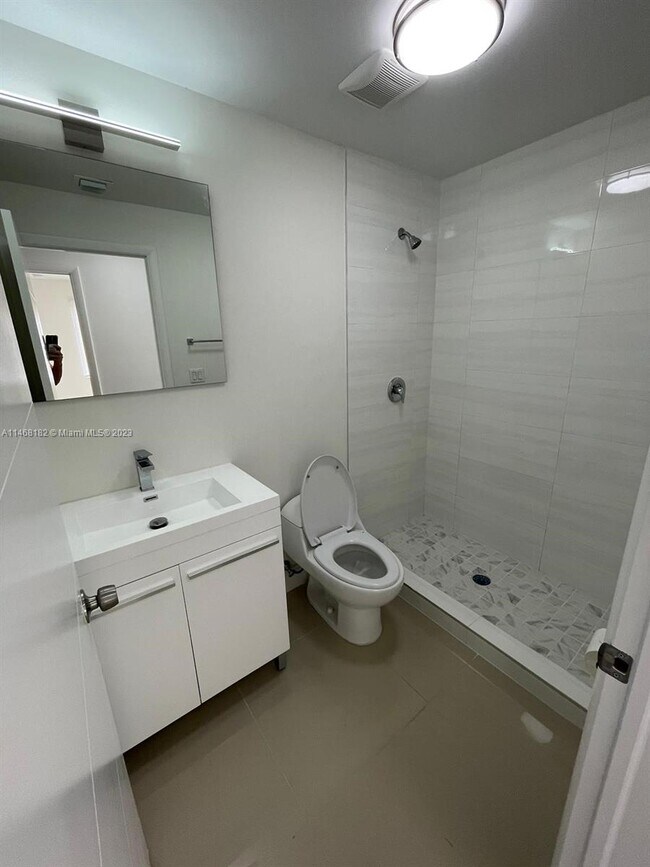 Foto del edificio - 1768 NW 68th Terrace