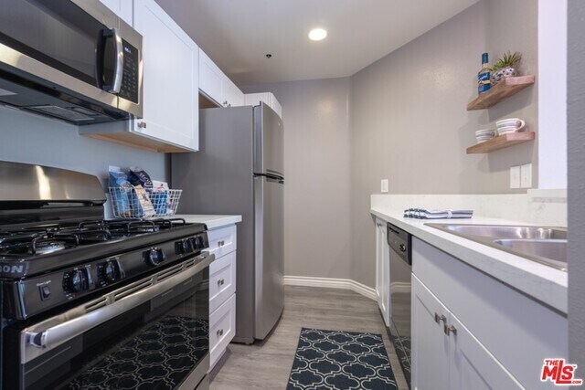 Foto principal - 11473 Riverside Dr