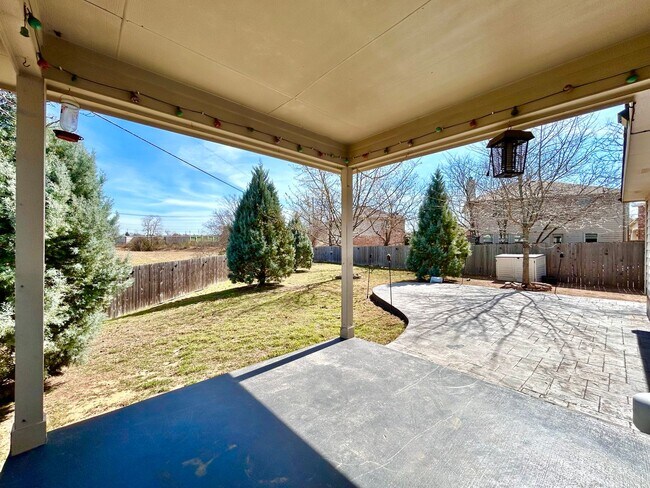 Building Photo - 1801 Rachel Ln