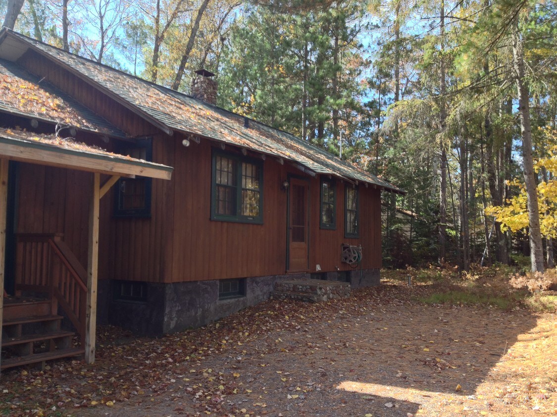 1083 WI47, Antigo, WI 54409 House Rental in Antigo, WI