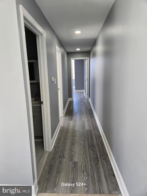 Foto del edificio - 3301 N Front St