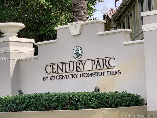 Building Photo - 8826 W Flagler St