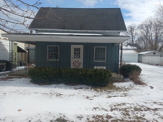 Street View - 109 S East St