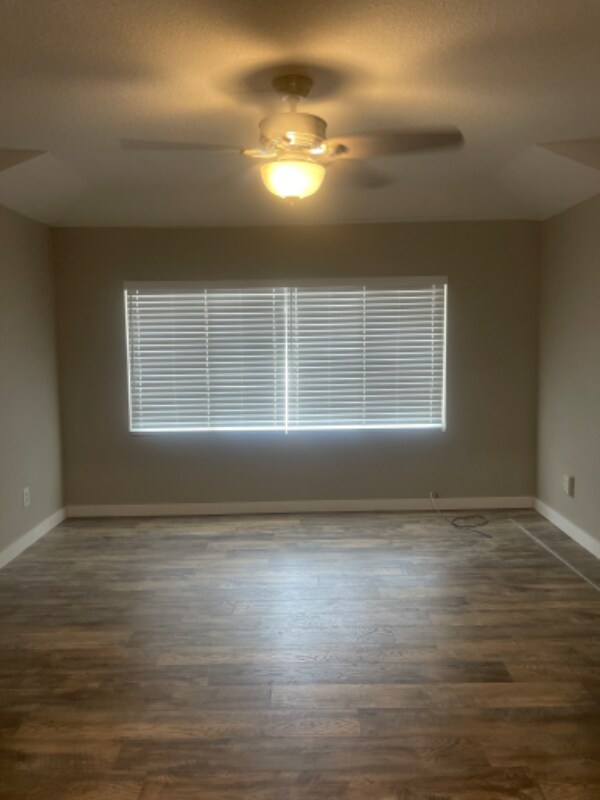 Building Photo - 565 Galena St