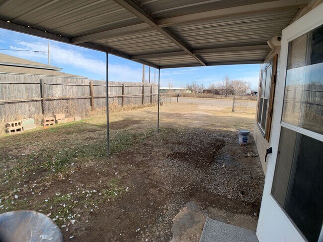 Foto del edificio - Trendy 2 Bedroom, Downtown Moore