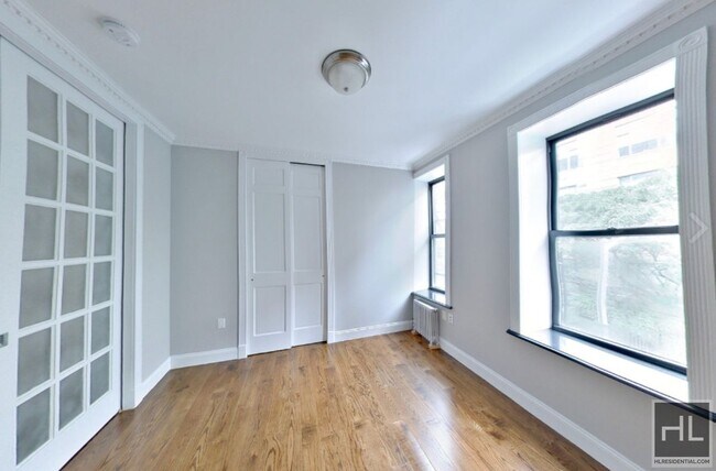 Foto del edificio - East 100th Street