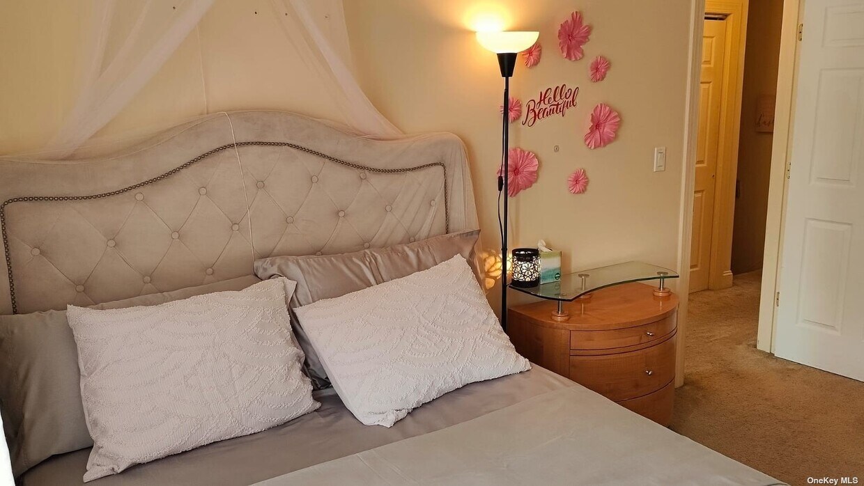 Foto del edificio - 101 Dolphin Ct