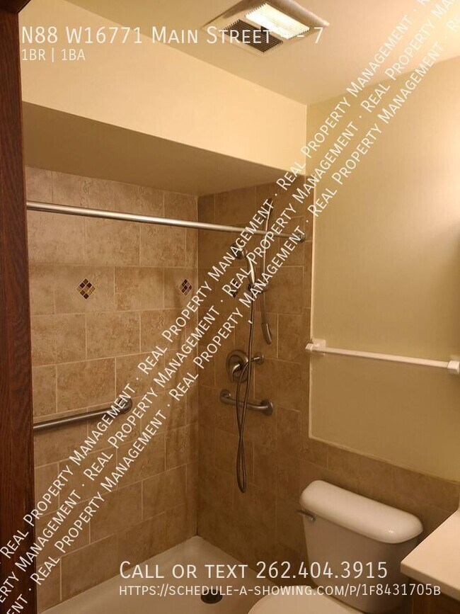 Building Photo - Private Entry 1 Bedroom Apartment