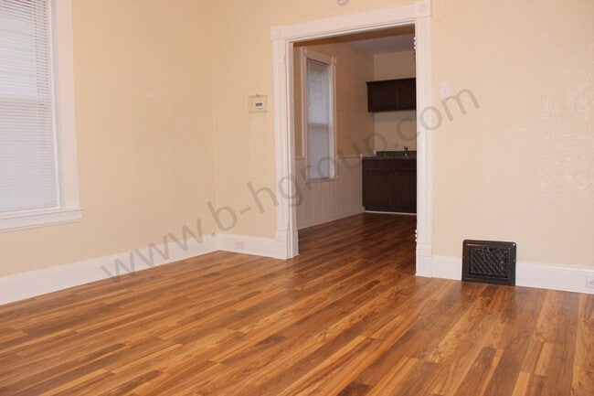 Foto del edificio - 4828 16th Ave
