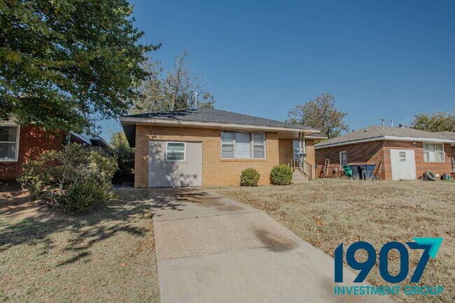 Foto del edificio - Completely Updated 3-Bed, 2-Bath Home in OKC - Move In Now & Get 50% Off Your First Month's Rent!