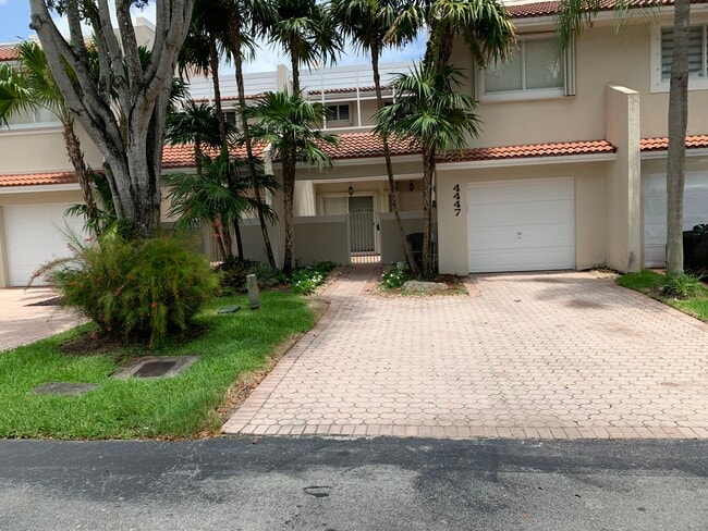 Building Photo - 4447 NW 98th Ave