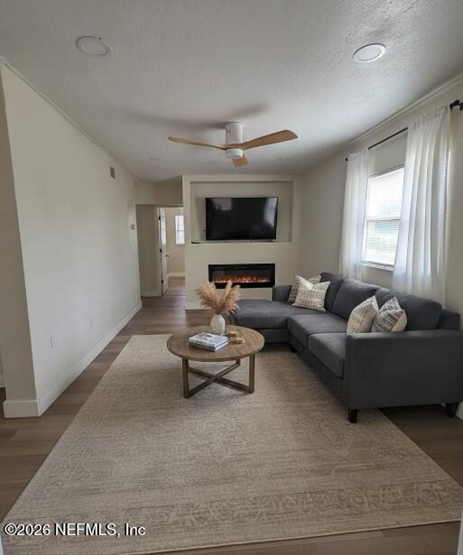 Building Photo - 1857 Brookview Dr S