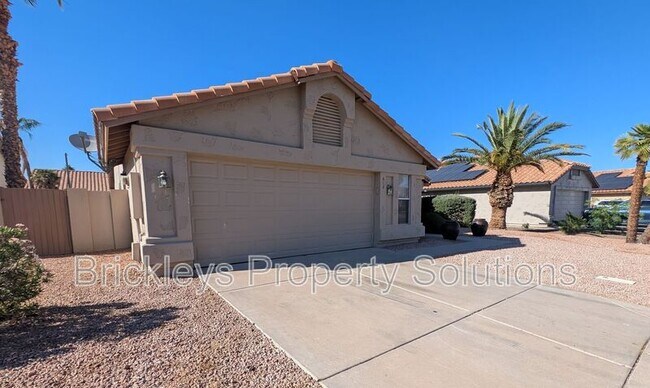 Building Photo - 618 W Tumbleweed Rd