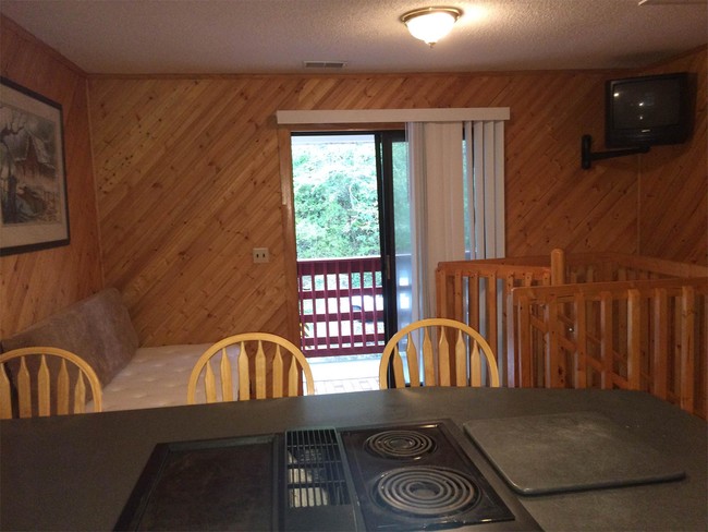 Building Photo - 629 Baskins Creek Rd