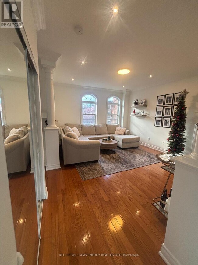 Building Photo - 575 Steeple Hill