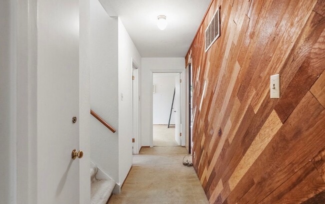 Foto del edificio - 70 Tiptoe Ln