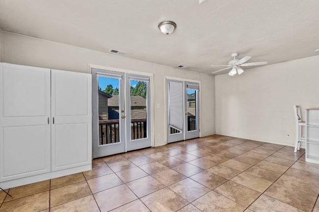 Photo - 1378 E Hatcher Dr Apartment