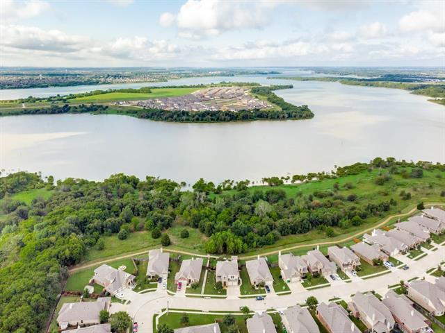 Building Photo - 2216 Benjamin Creek Dr