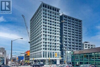 Building Photo - 2020 Bathurst St