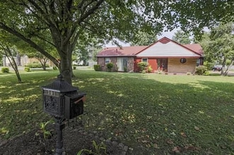 Building Photo - 1301 Richland Pl