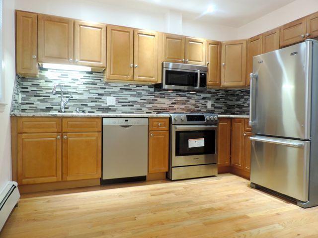 Primary Photo - 141 K St