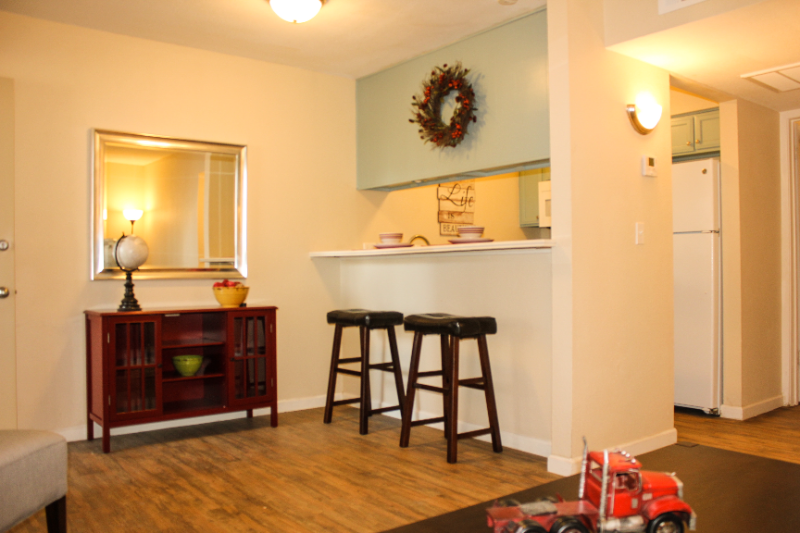 Foto principal - 2113 E 9th St