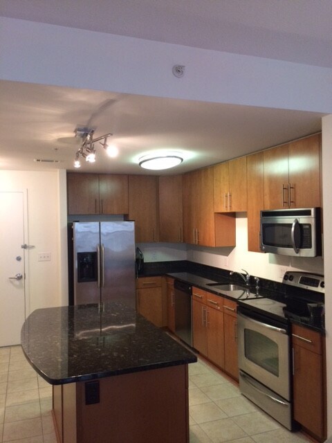 Foto del edificio - Beautiful 1 bedroom / 1 bath condo with ba...