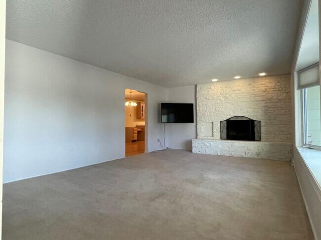 Foto del edificio - 5 bedroom in Billings MT 59102